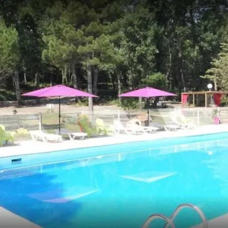 Camping 3 Etoiles - Ccaiaah * Monoblet