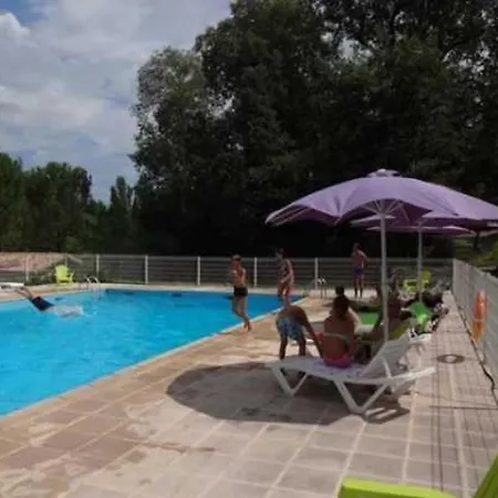 Horská chata Zecamping 4 Etoiles Piscine Locatif Clim 52M2 8 Pers Monoblet
