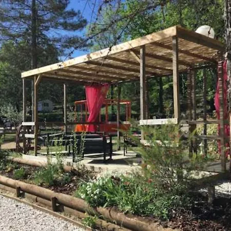 Camping 3 Etoiles - Ccaiaah Monoblet