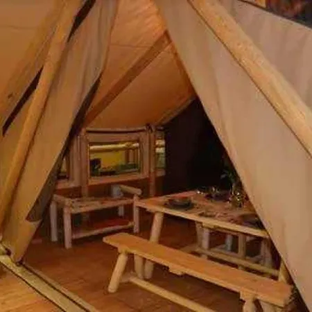 Camping 3 Etoiles - Ccaiaah Luxury tent Monoblet